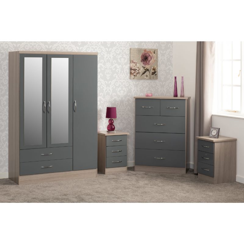 (SECONIQUE) 3 Door, 2 Draw, 2 Mirror Door - Wardrobe, 5 Draw -Chest Drawer, 2, 3 Draw -Bedside Table, Set by Nevada - yofurn